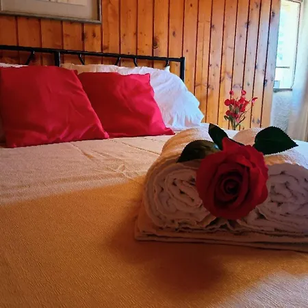 Attic At The Foot Of The Mountain Apartamento *